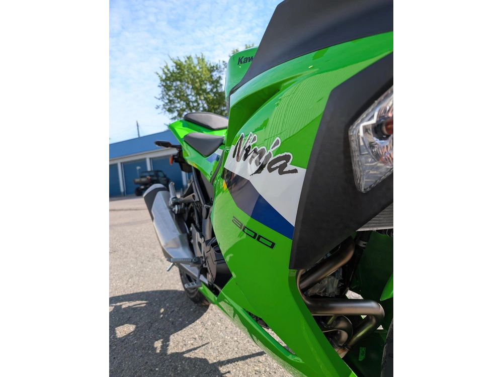 2026 Kawasaki Ninja 300 Vert 🎯 Moto Sport Petites Plaques R3 Rc390 Cbr300r Économique Débutant Quotidienne 🟢 alt