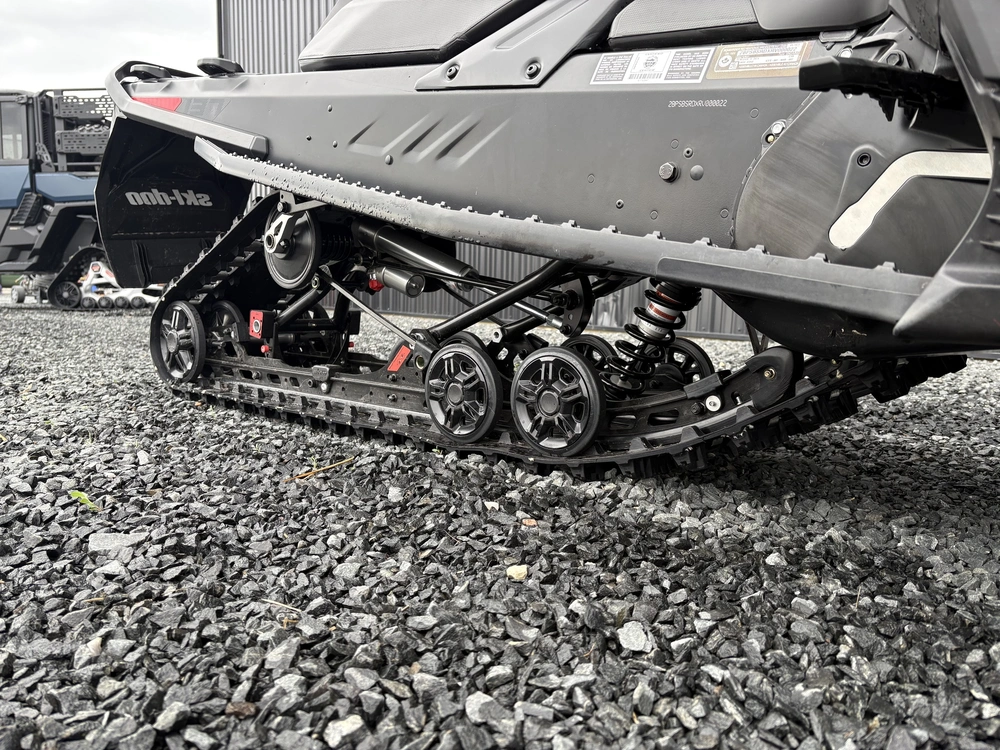 2024 Ski-doo Renegade X 900 Ace Turbo R Ripsaw 1.25" E.s. alt