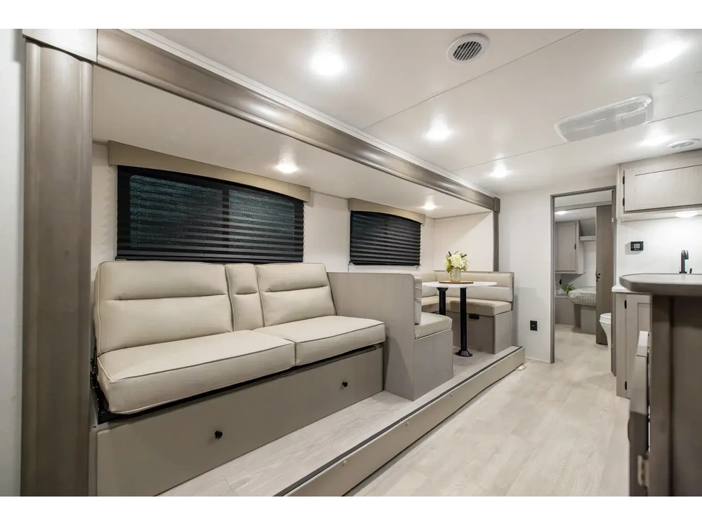 2026 Coachmen Clipper 282dorm alt