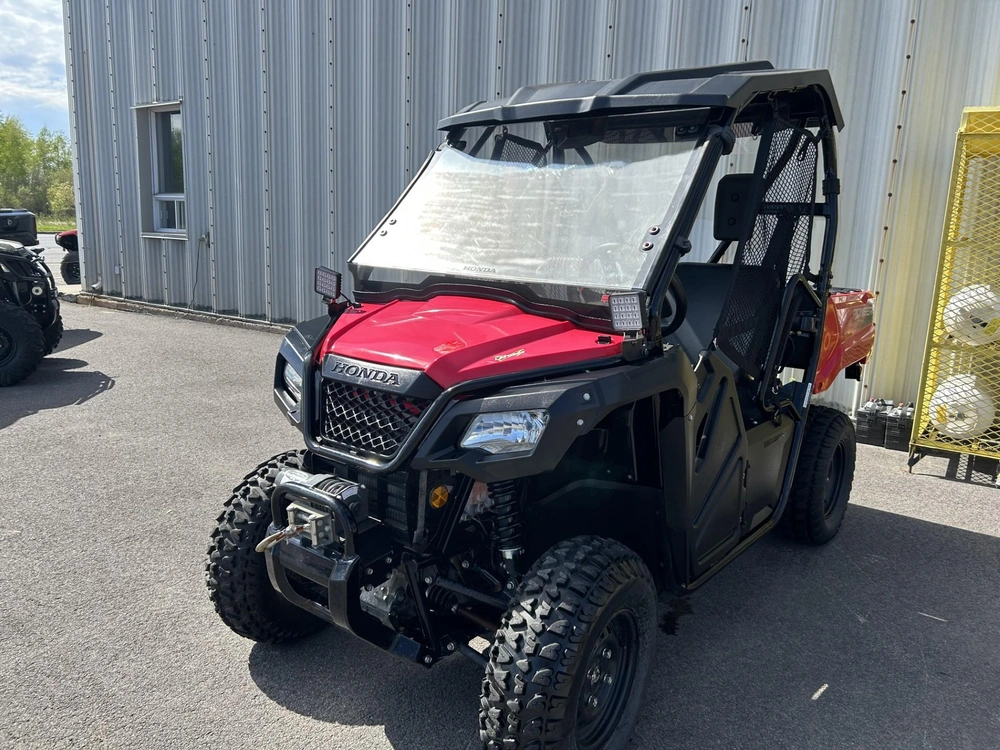 2022 Honda Pioneer 520 alt