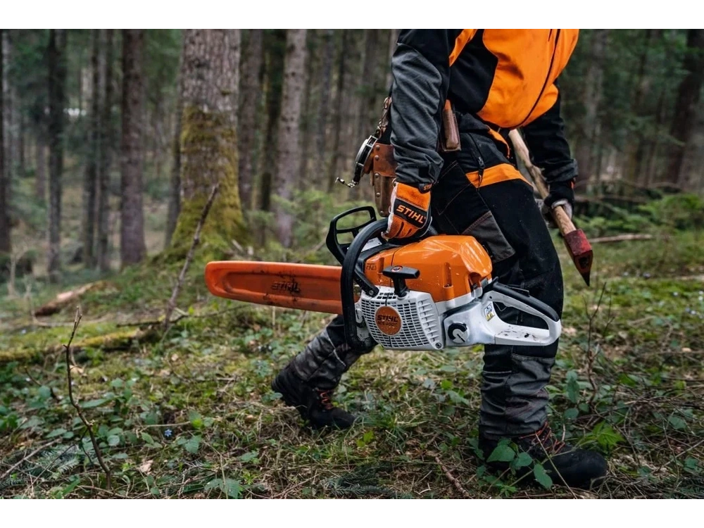 2026 Stihl Ms 400 C-m Chainsaw 18" alt