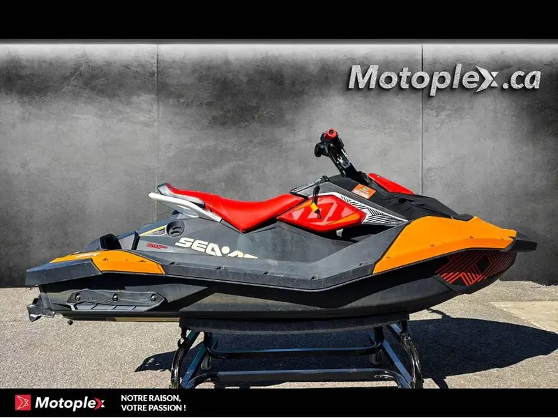2019 Sea-doo Spark Trixx 2up alt