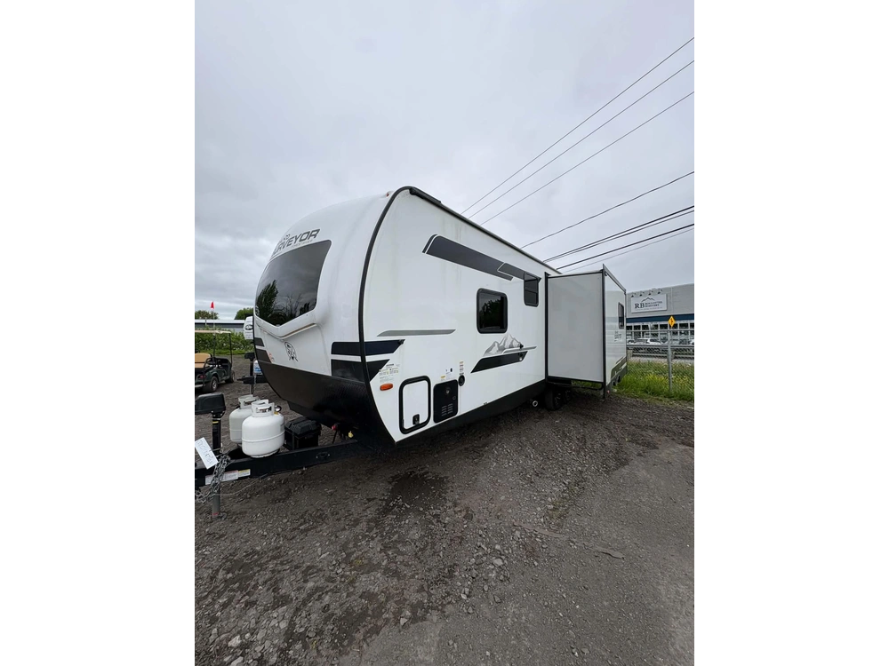 Forest River Surveyor 253 Rls 2024 alt
