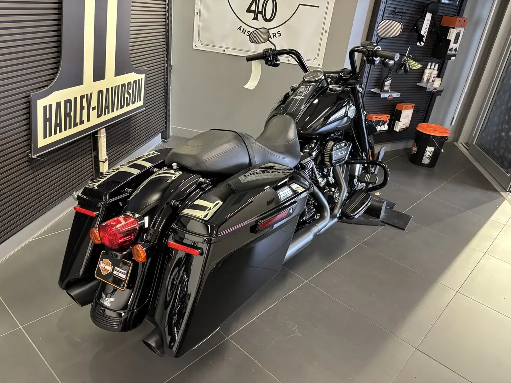 Harley-Davidson FLHRXS Road King SpecialFLHRXS 2025