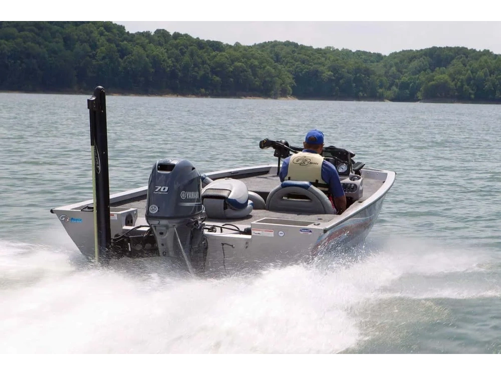 2025 Yamaha F70 White alt