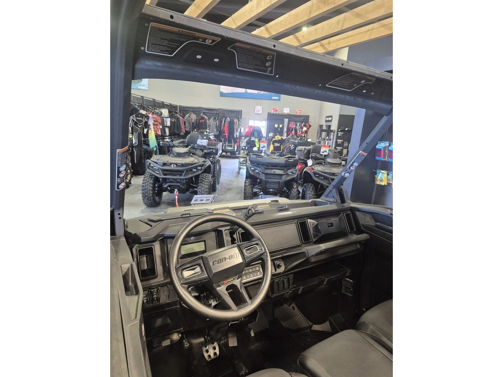 2026 Can-am Defender X Mr Hd11 With Half Doors Loft Green Satin alt