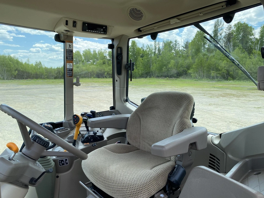 John Deere 6110m 2024 alt