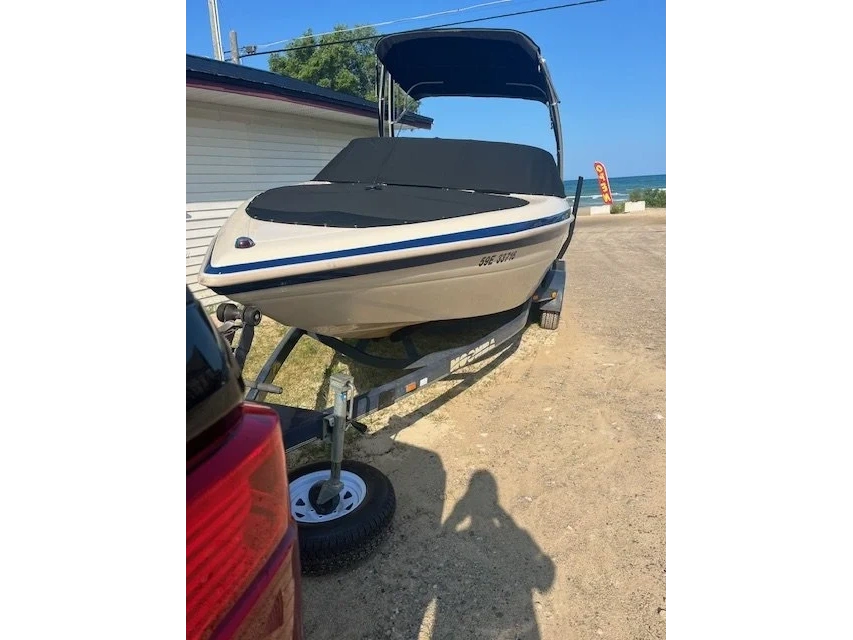 2001 Moomba Kamberra alt