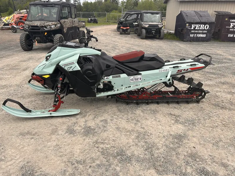 Ski-Doo Free Ride 850 Turbo 2024