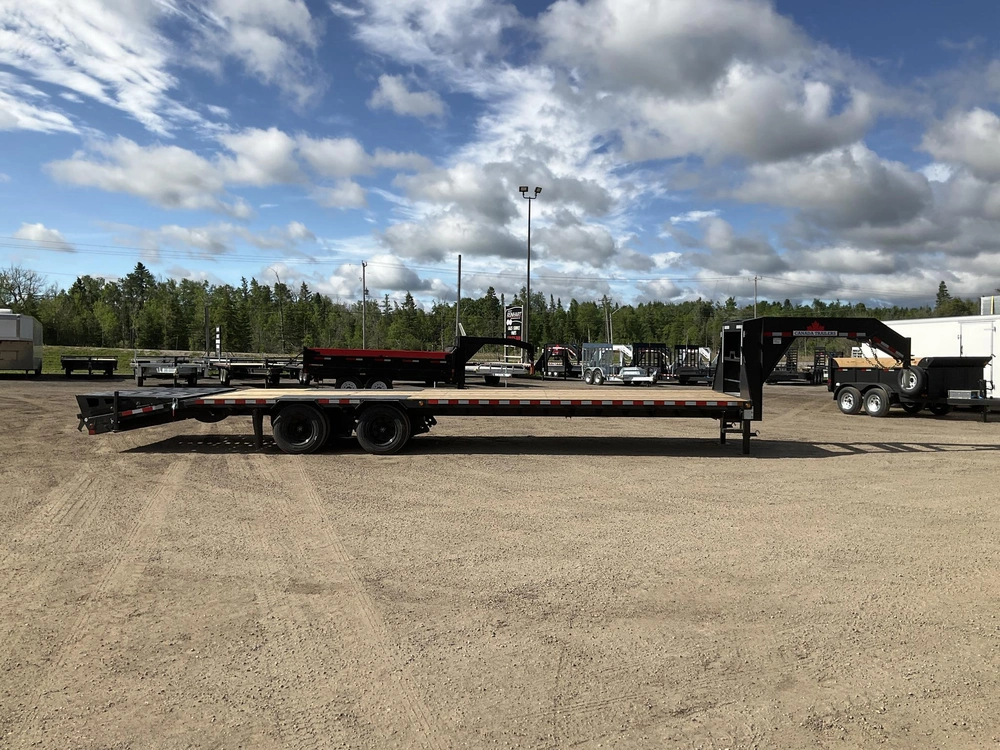 2026 Canada Trailers 8.5x32 15 Ton Deckover Gooseneck Equipment Trailer alt