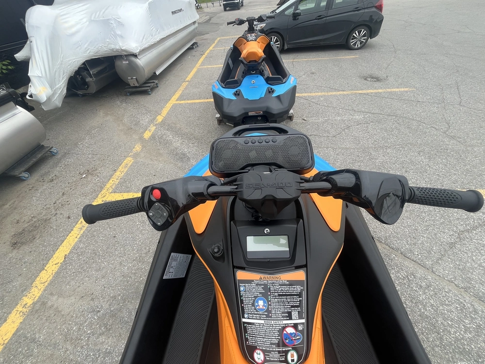 Sea-doo Spark Trixx 3 Places Audio 2026 alt