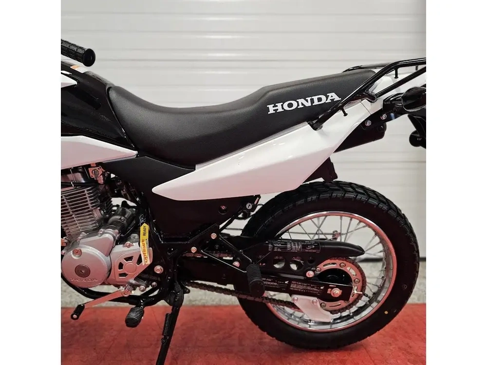 2026 Honda Xr150l alt