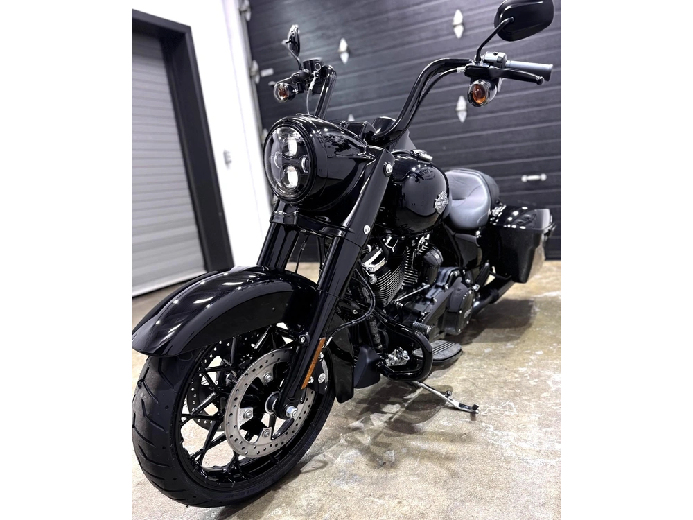 Harley-davidson Road King S Flhrxs 2025 alt