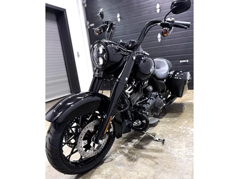 2025 Harley-Davidson ROAD KING S FLHRXS