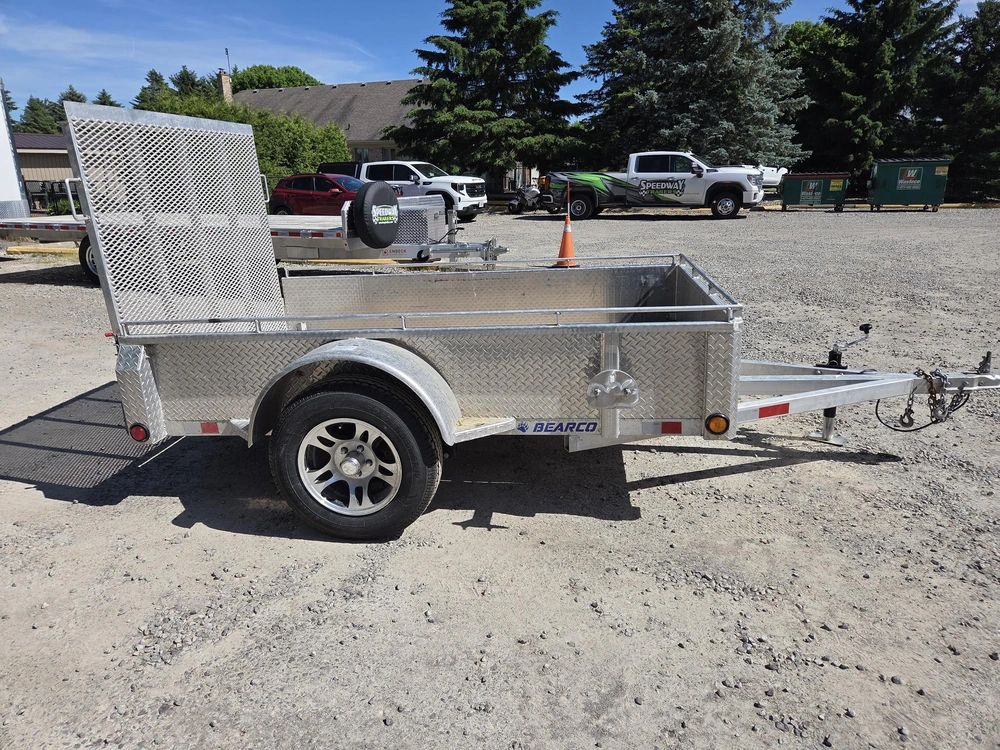 2026 Bearco Aluminum Utility 5' X 8' Sa alt