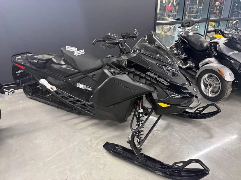 Ski-doo Backcountry Adrenaline (43'') 850 E-tec Storm 150 1.5'' E.s. 2026 alt