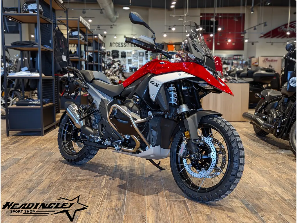 2026 BMW R 1300 GS // Racing Red Metallic 