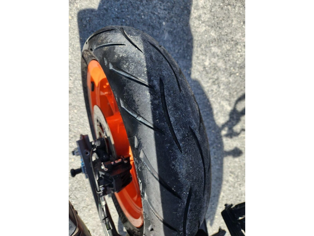 Ktm Duke 390 2022 alt