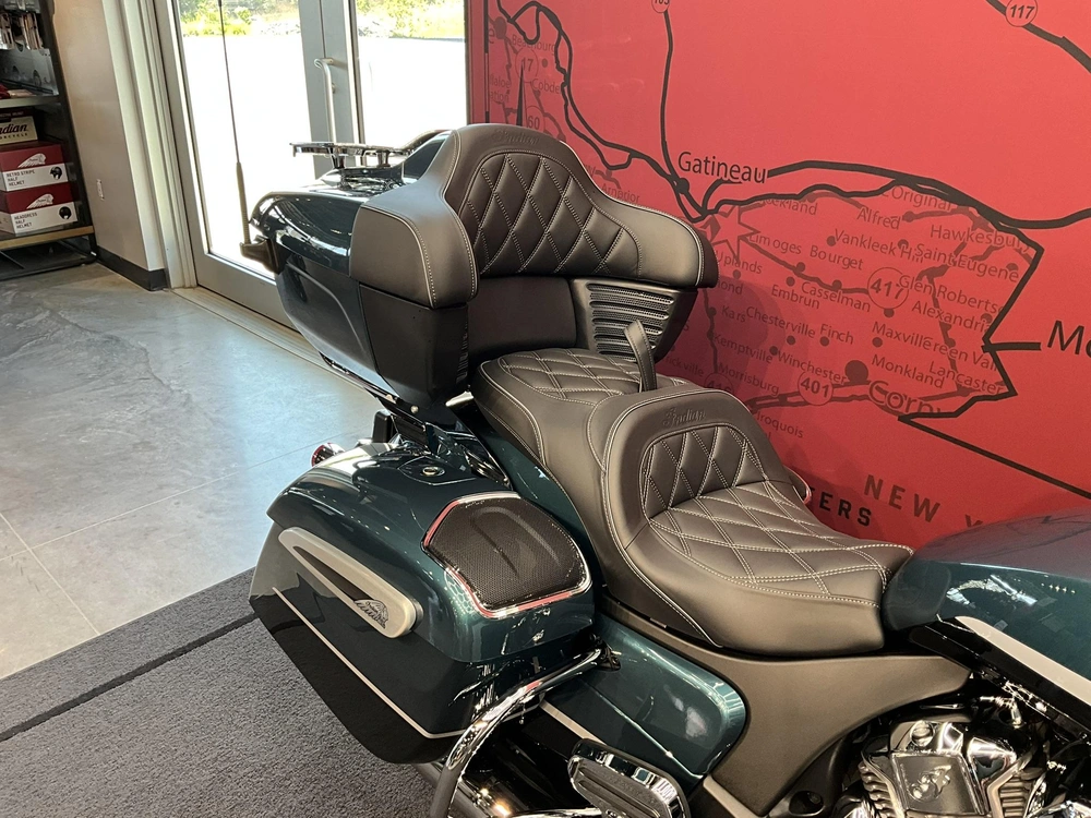 Indian Motorcycle Pursuit Limited + 112 + Audio Package 2026 alt