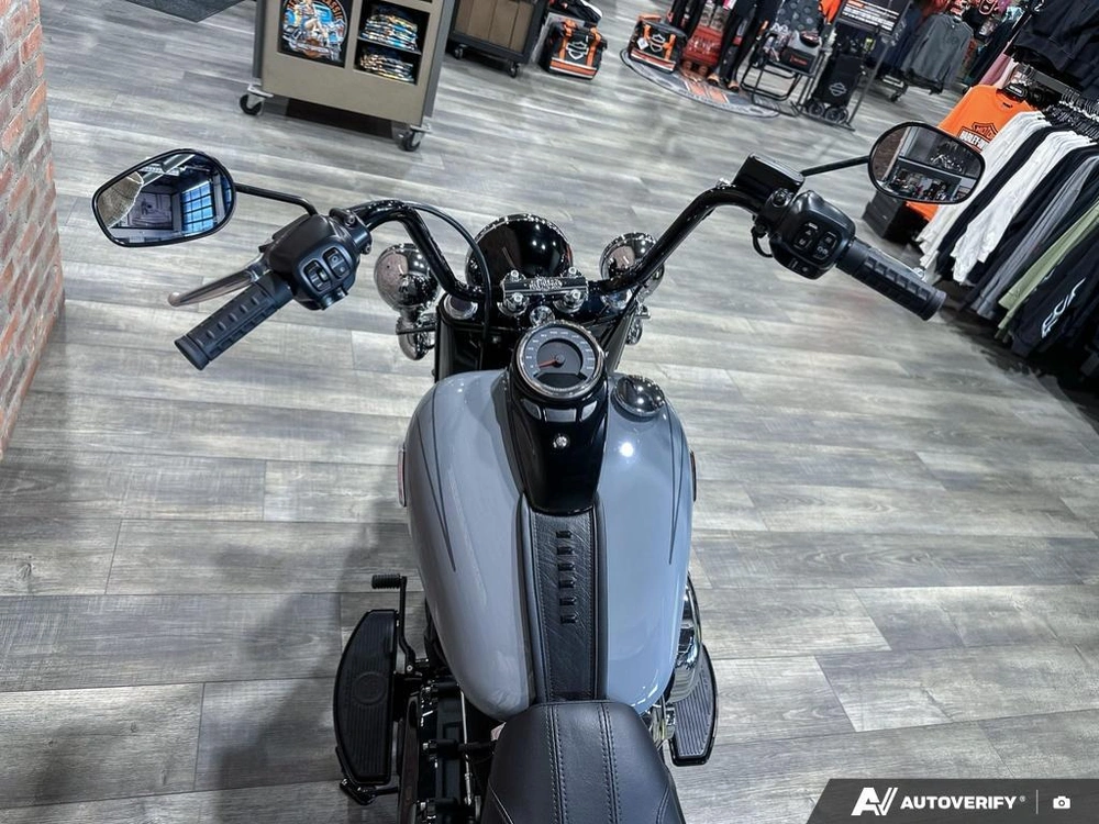 2026 Harley-davidson Heritage Classic alt