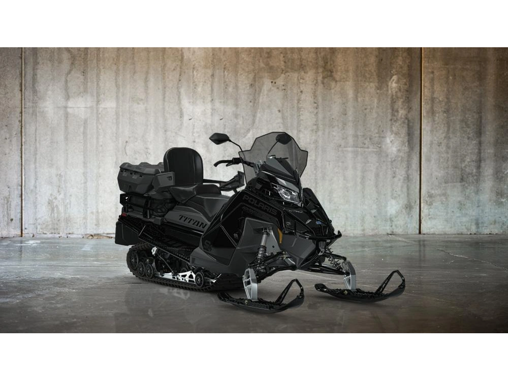 2027 Polaris Titan Adv Ult alt