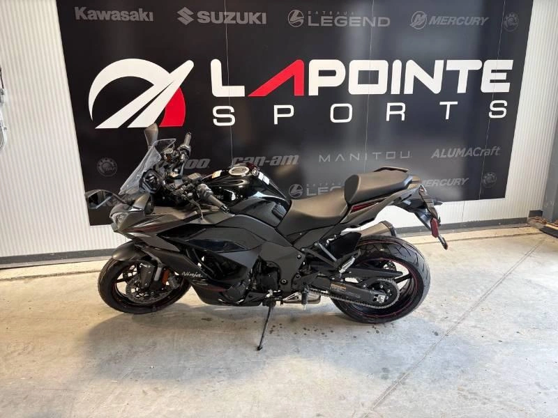 2025 Kawasaki Ninja 1100sx Se alt