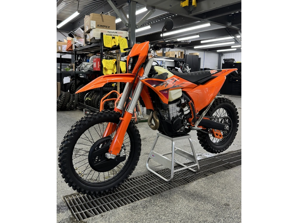 Ktm 500 Exc-f 2026 alt
