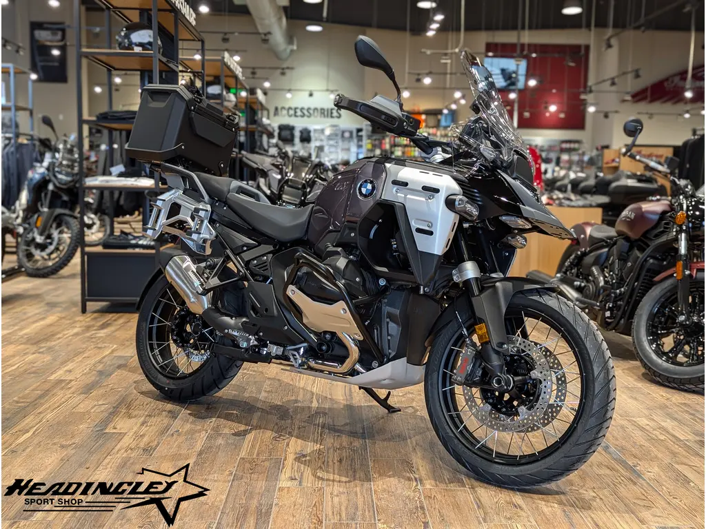 2026 BMW R 1300 GS Adventure // Black Storm Metallic w/ Top Case