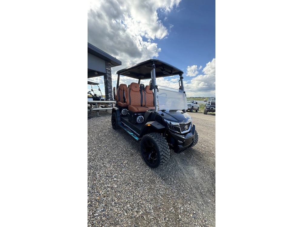 2026 Hdk D-max Xt4 alt