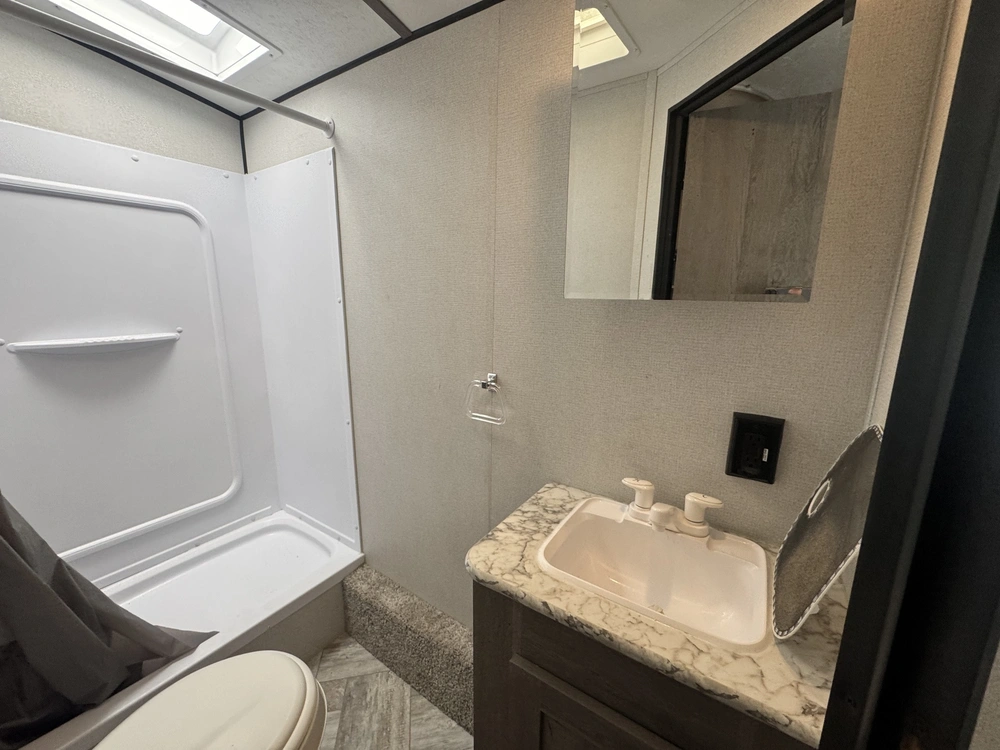 2021 Keystone Rv Springdale (tt) 295bh alt