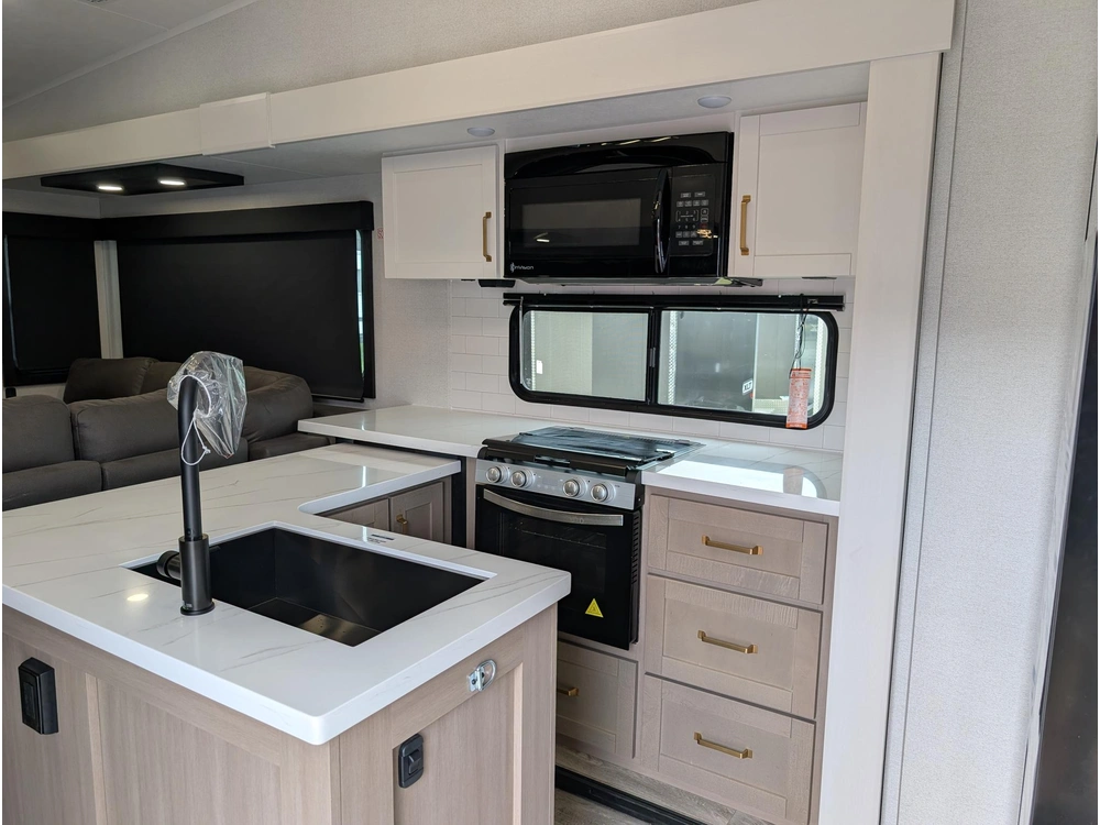 Jayco Eagle 335lsts 2027 alt