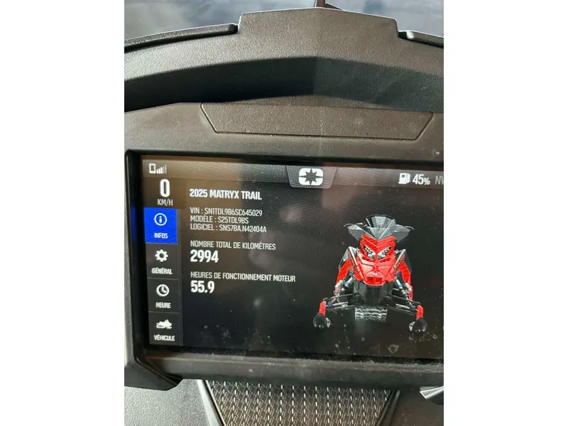 Polaris 9R INDY XCR 136 DÉMO 2025