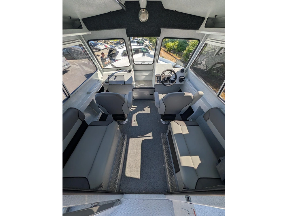 2026 Kingfisher 2225 Escape Ht alt