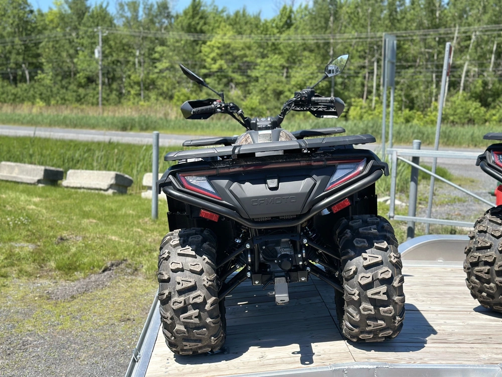 2026 Cfmoto Cforce 600 alt