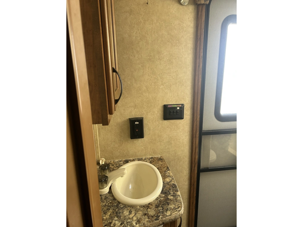 Augusta Rv 28bh 2014 alt