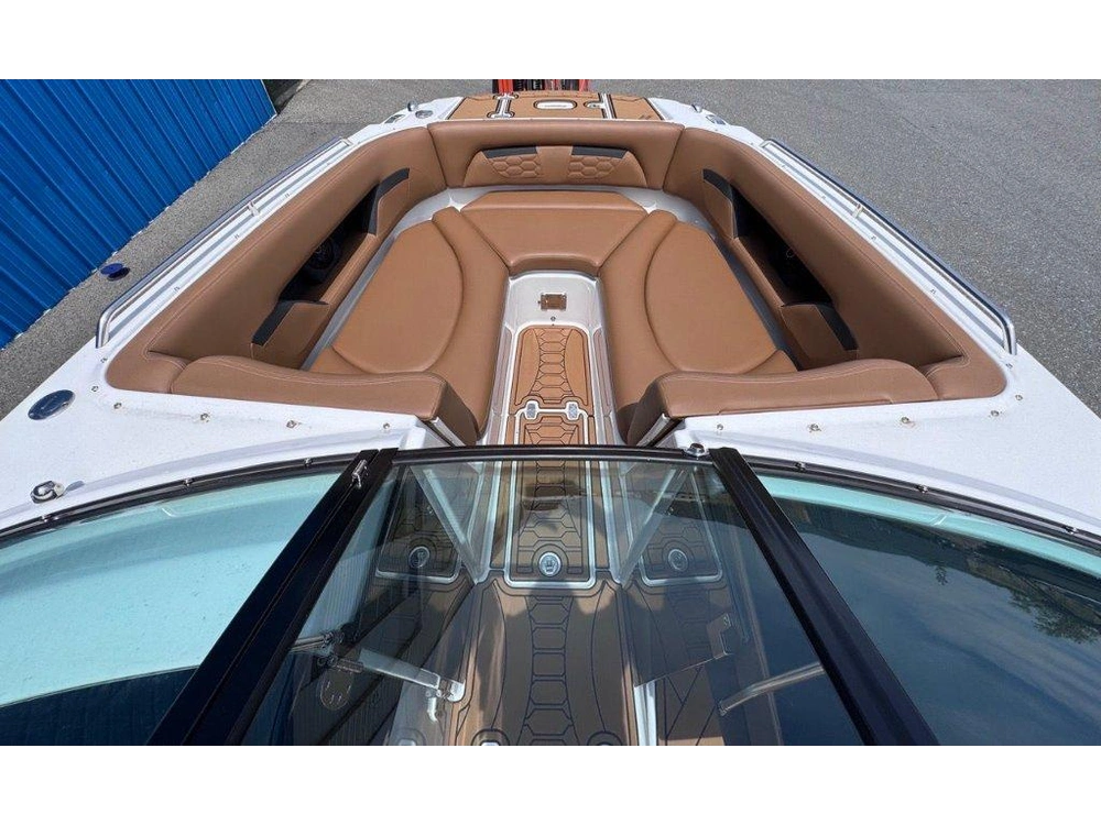 Four Winns Hd5 Mercruiser 6.2l / Bravo 3 2024 alt