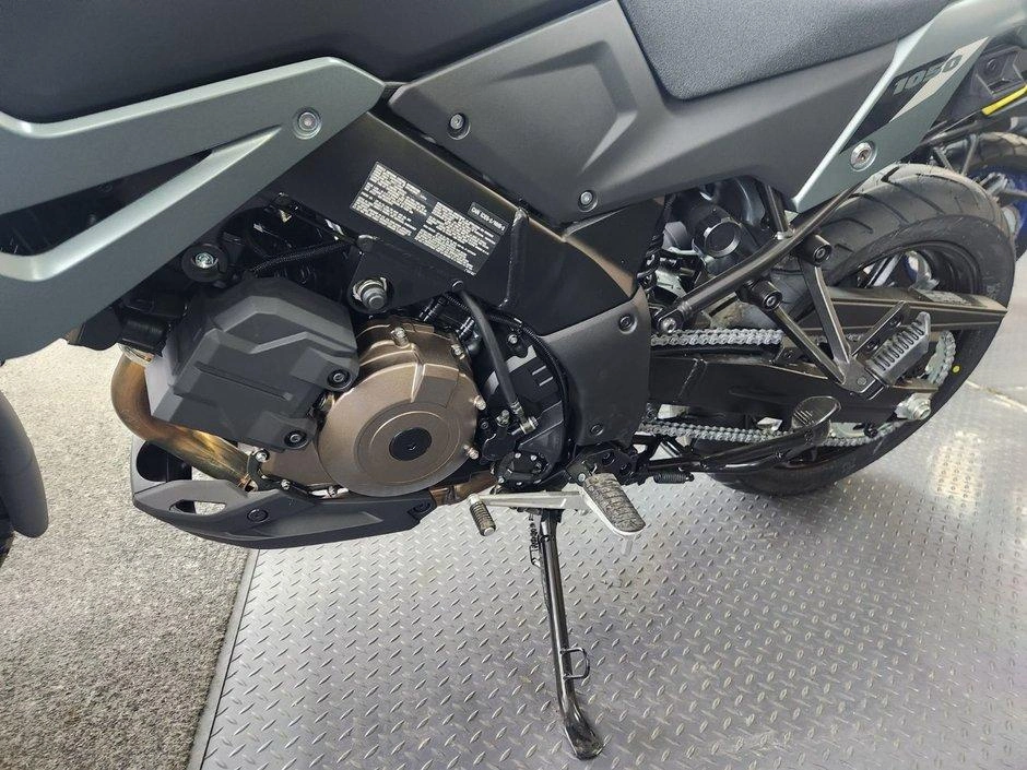 Suzuki V-strom 2026 alt