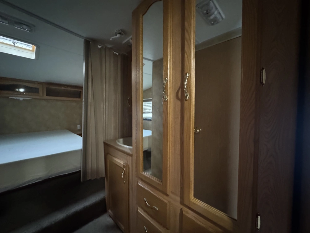 2005 Keystone Rv Laredo (fw) 29bh alt