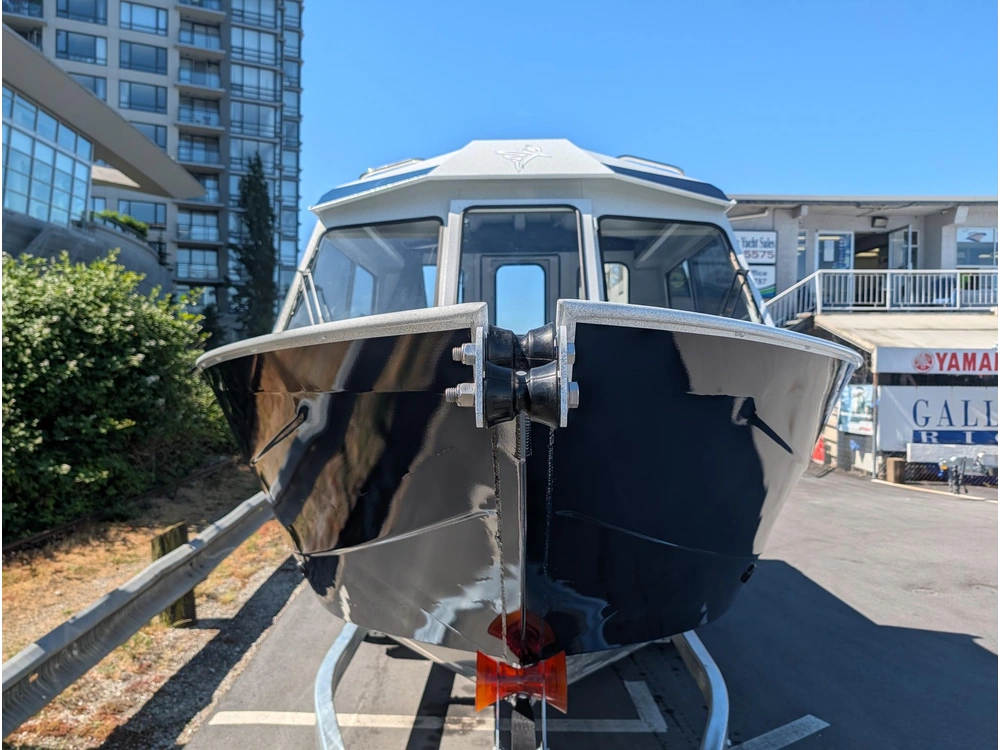 2026 Kingfisher 2225 Escape Ht alt
