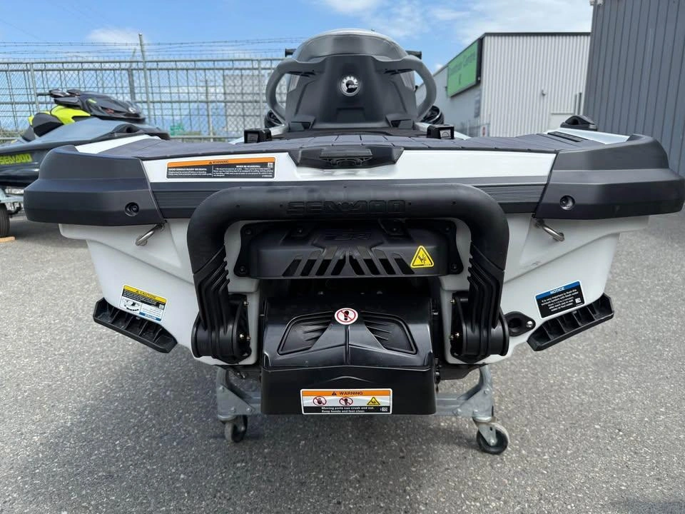 2026 Sea-doo Gtx Limited 325 (sound System) alt