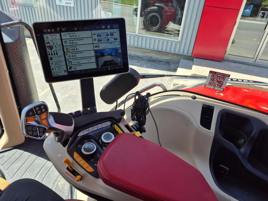 2021 Case IH Magnum 240 CVT