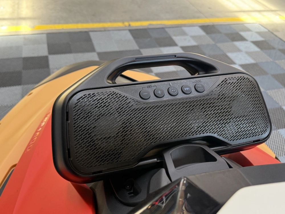 2026 Sea-doo Spark™ For 3 Rotax® 900 Ace™ - 90 Conv With Ibr And Audio alt