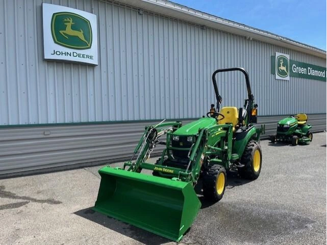 2021 John Deere 2025r alt