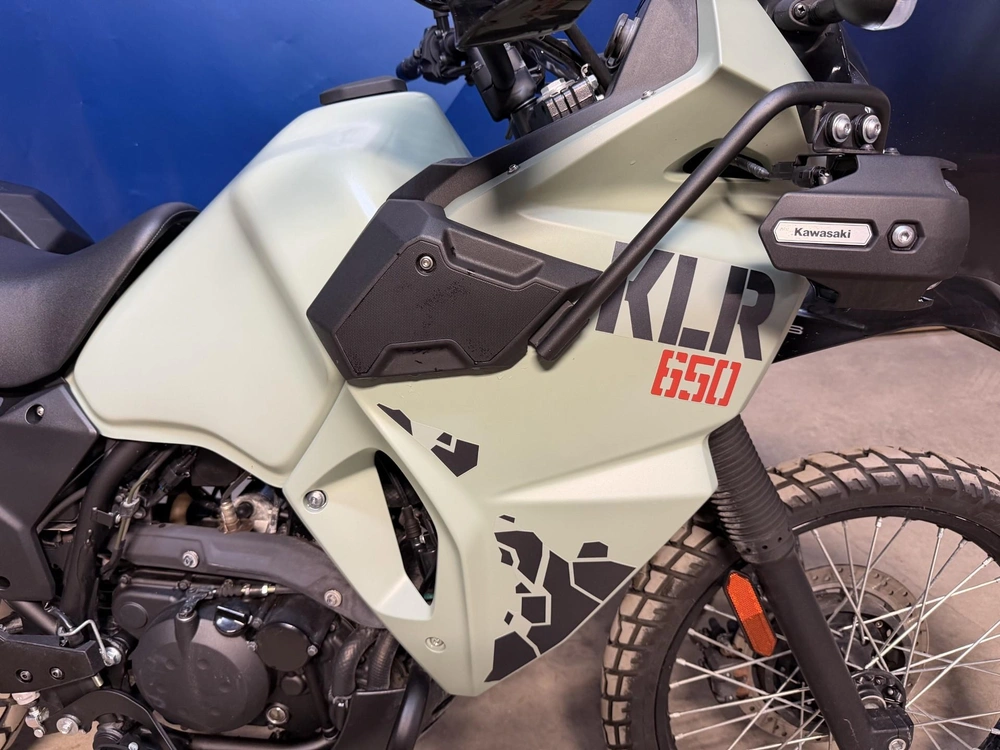 Kawasaki Klr650 Adeventure Abs Klr 650 2024 alt