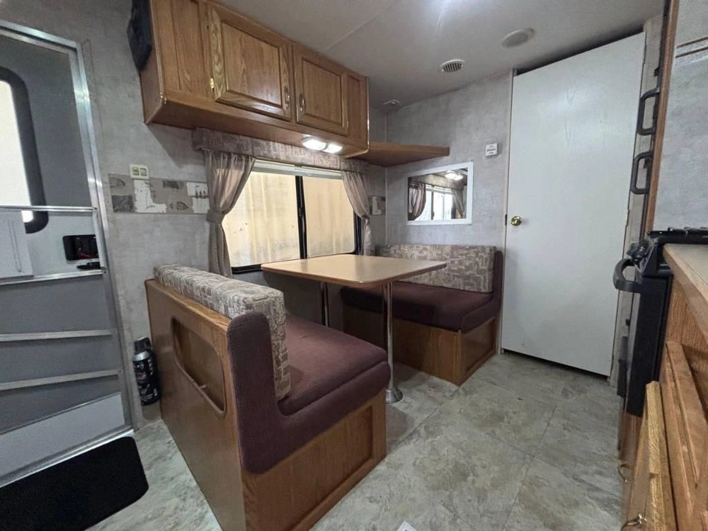Fleetwood Pioneer 190fq 2006 alt