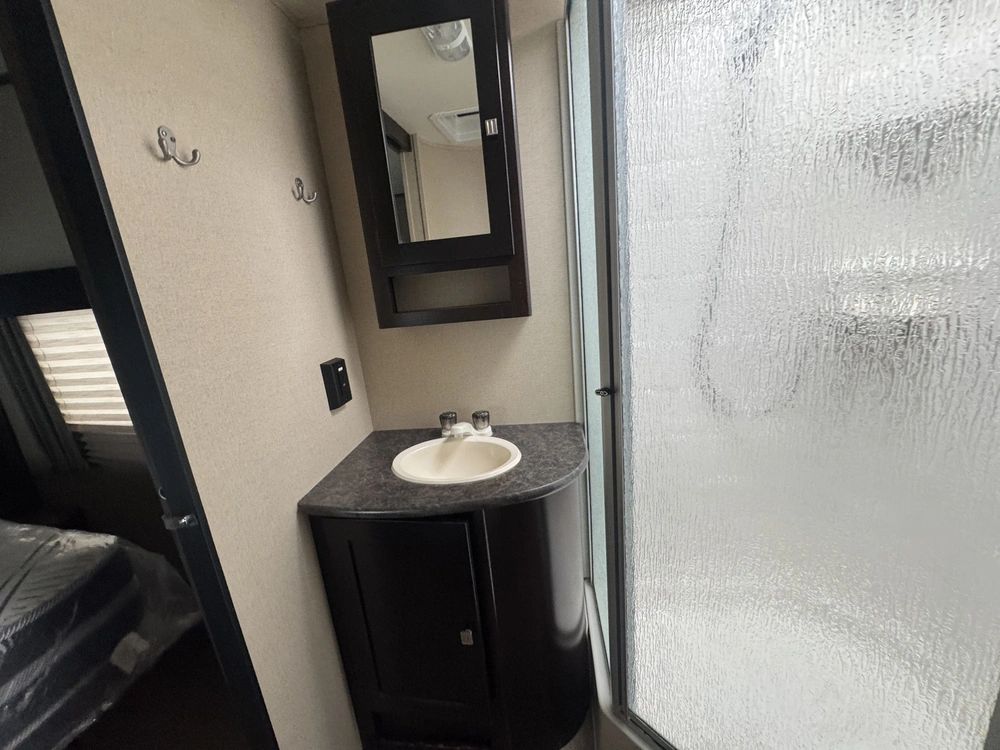 2015 Dutchmen Kodiak 300 Bhsl alt