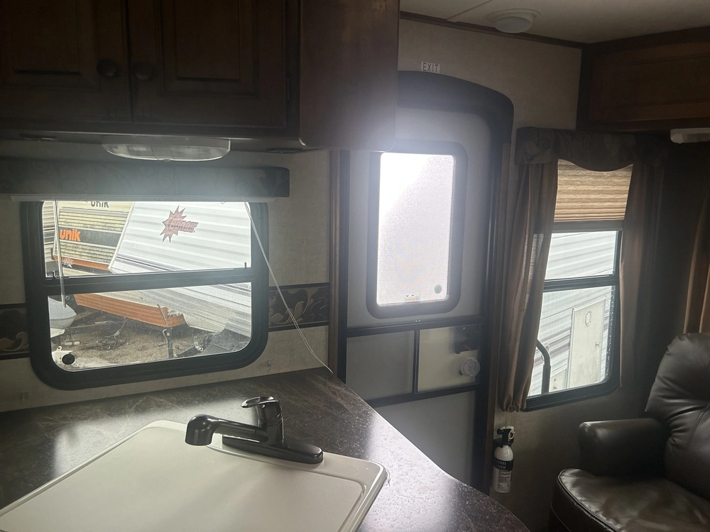 Keystone Rv Sprinter 277rl 2013 alt