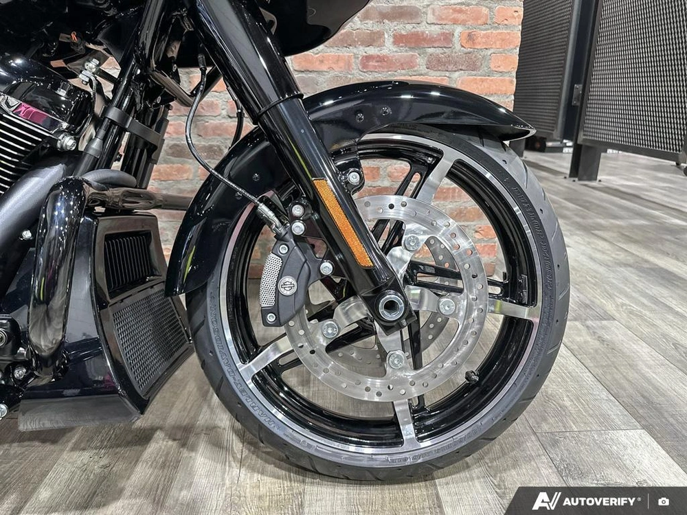 2026 Harley-davidson Road Glide alt