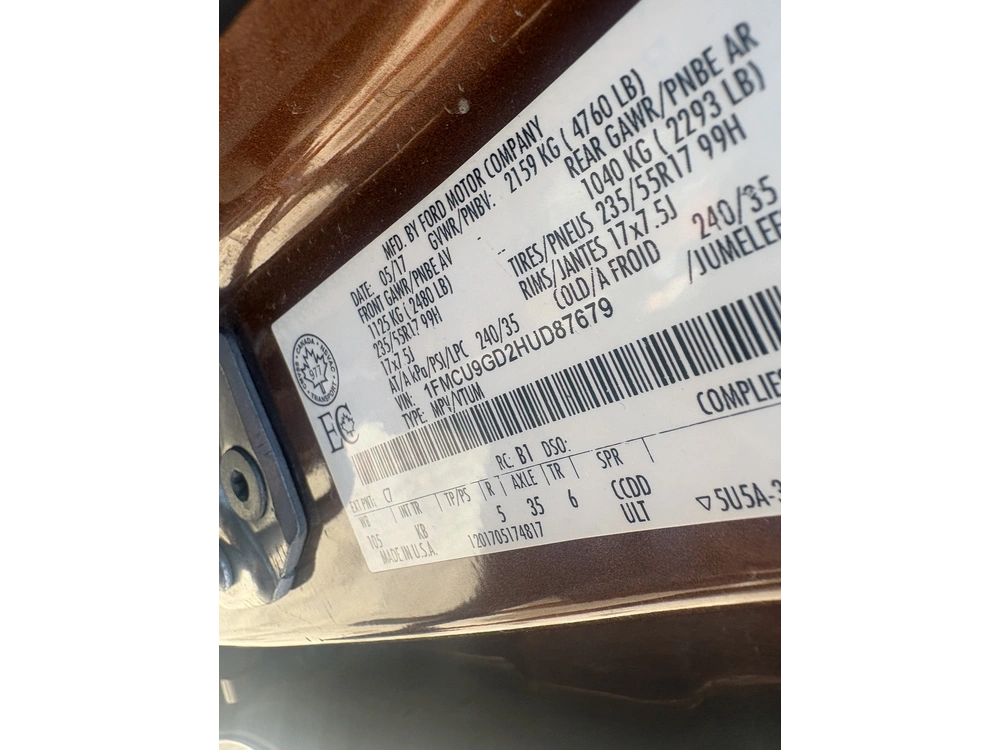 2017 Ford Escape Se alt