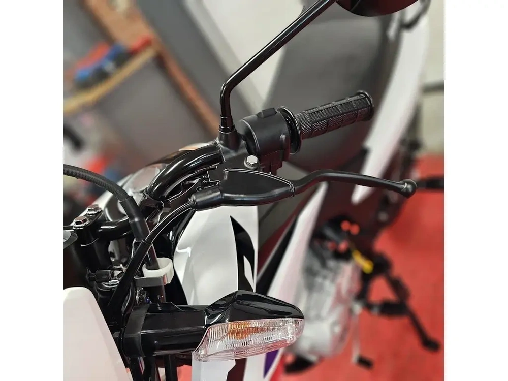 2026 Honda Xr150l alt